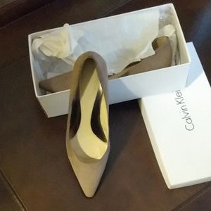 Shoe